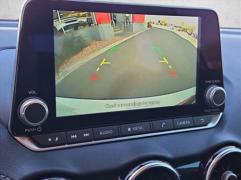 Used 2024 Nissan Sentra SV image 18