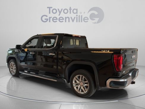 Used 2021 GMC Sierra 1500 SLT w/ SLT Convenience Package AWD/4WD image 4