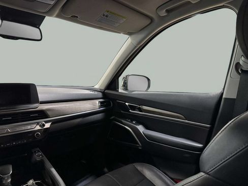 Used 2020 Kia Telluride EX AWD/4WD image 22