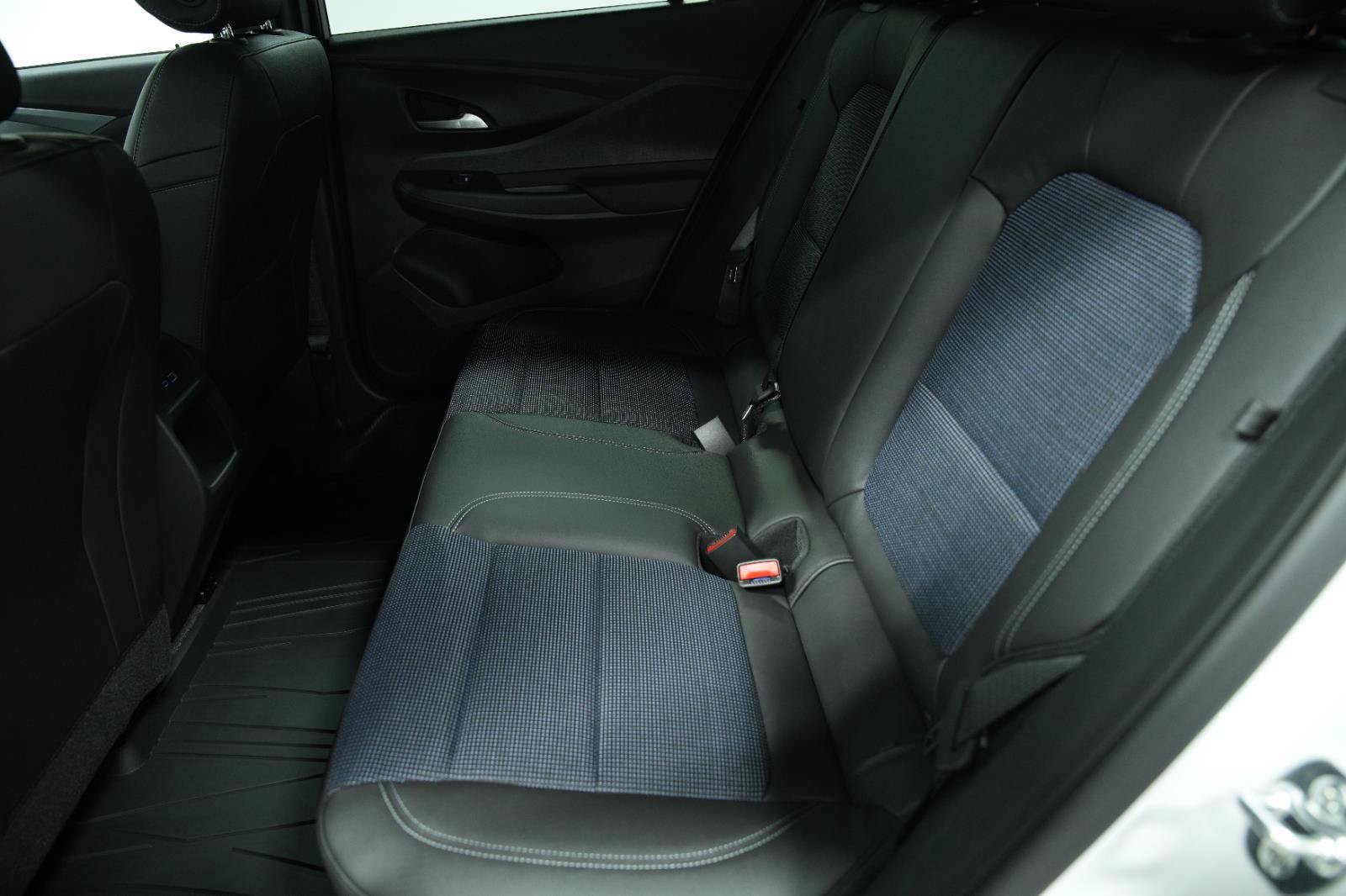 New 2026 Buick Envista Sport Touring w/ Convenience I Package FWD image 20
