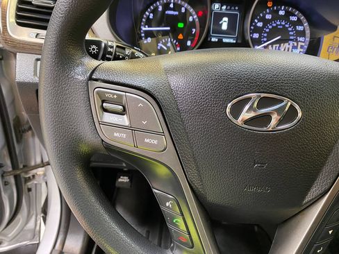 Used 2018 Hyundai Santa Fe Sport w/ 2.4L Value Package 02 AWD/4WD image 32