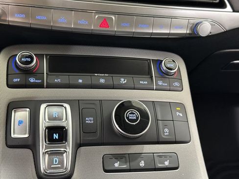 Used 2020 Hyundai Palisade SEL w/ Premium Package FWD image 18