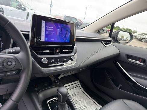 Used 2024 Toyota Corolla XLE FWD image 11