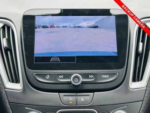 Used 2024 Chevrolet Malibu LT FWD image 8