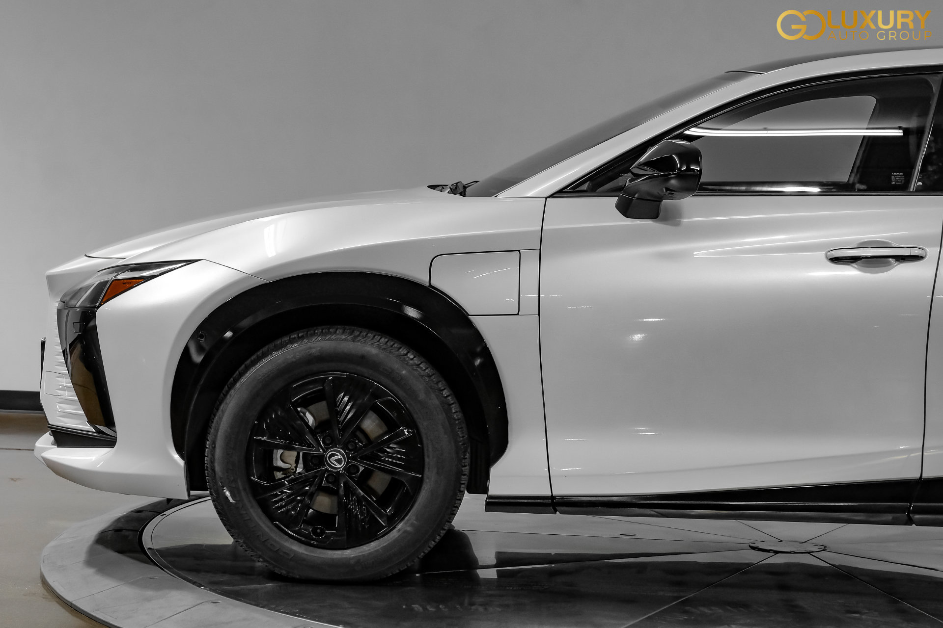 Used 2023 Lexus RZ 450e Premium w/ Technology Package AWD/4WD image 14