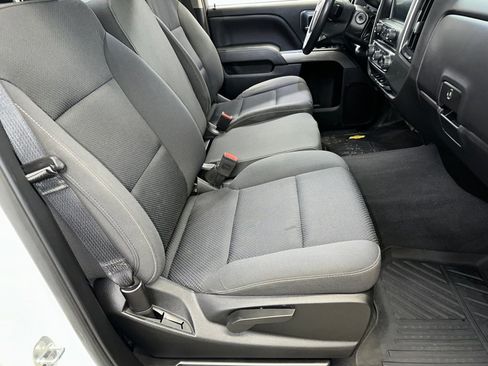 Used 2019 Chevrolet Silverado 1500 LT w/ All Star Edition image 28