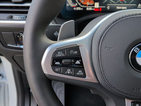 Used 2025 BMW X4 xDrive30i w/ Premium Package image 19