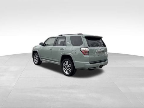Used 2022 Toyota 4Runner TRD Sport image 3