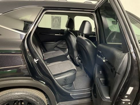 Used 2022 Kia Seltos Nightfall Edition AWD/4WD image 35