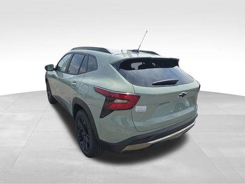 New 2026 Chevrolet Trax ACTIV w/ Driver Confidence Package FWD image 3