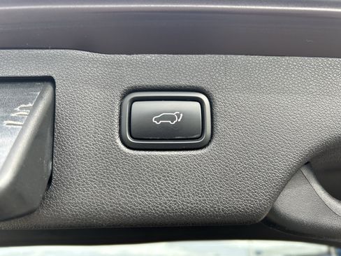 Used 2016 Kia Sorento SX image 29