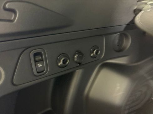 New 2026 Subaru Forester Touring image 32