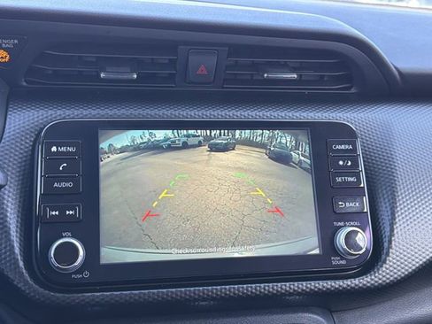 Used 2024 Nissan Kicks SV image 6