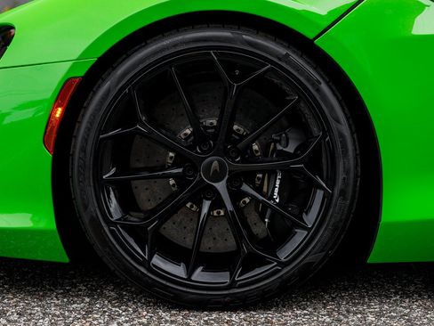 New 2026 McLaren Artura Spider RWD image 28