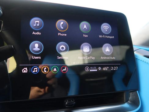 Used 2021 Chevrolet Corvette Stingray Premium Conv w/ Z51 Performance Package image 35