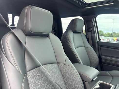New 2026 Toyota Tacoma Limited AWD/4WD image 19