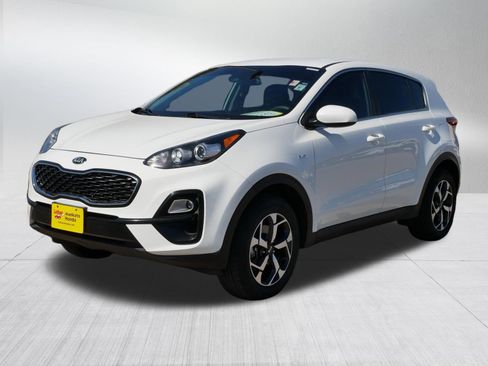 Used 2021 Kia Sportage LX AWD/4WD image 3