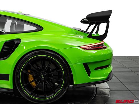 Used 2019 Porsche 911 GT3 RS RWD image 19