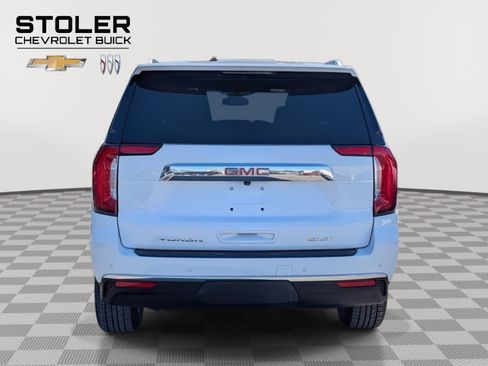Used 2024 GMC Yukon SLT AWD/4WD image 4