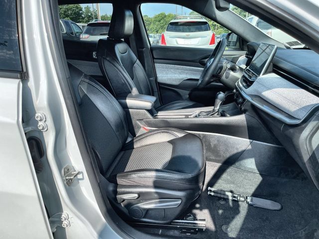 Used 2024 Jeep Compass Latitude AWD/4WD image 25