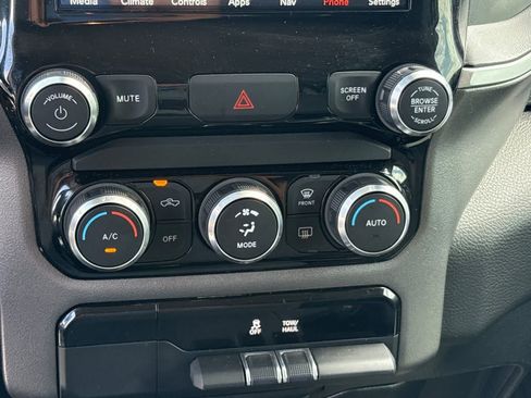 Used 2020 RAM 1500 Big Horn AWD/4WD image 20