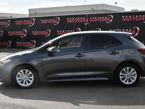 Used 2024 Toyota Corolla SE image 4