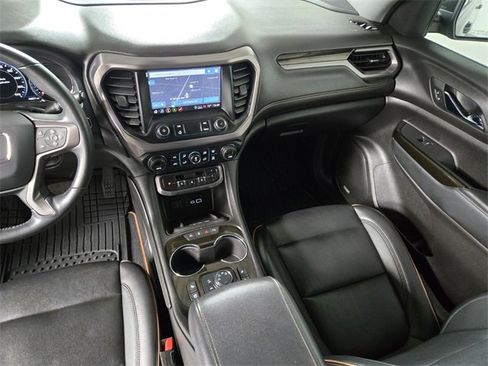 Used 2021 GMC Acadia AT4 w/ Technology Package image 19
