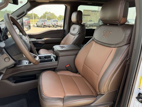 New 2026 Ford F250 King Ranch w/ Chrome Package AWD/4WD image 25