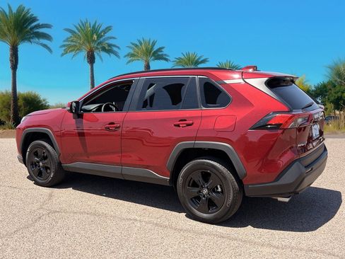 Used 2025 Toyota RAV4 XLE FWD image 3