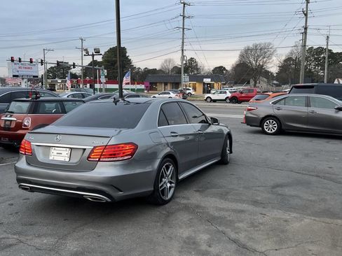 Used 2015 Mercedes-Benz E 350 4MATIC Sedan image 13