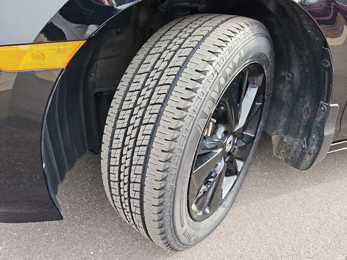 Used 2023 Honda Odyssey Sport image 30