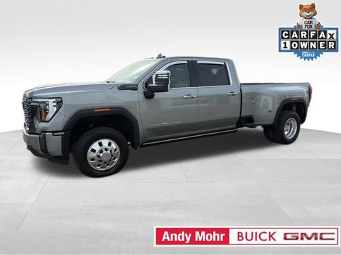 Used 2024 GMC Sierra 3500 Denali Ultimate AWD/4WD image 7