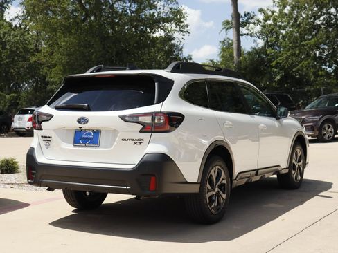 Used 2022 Subaru Outback Onyx Edition XT AWD/4WD image 5