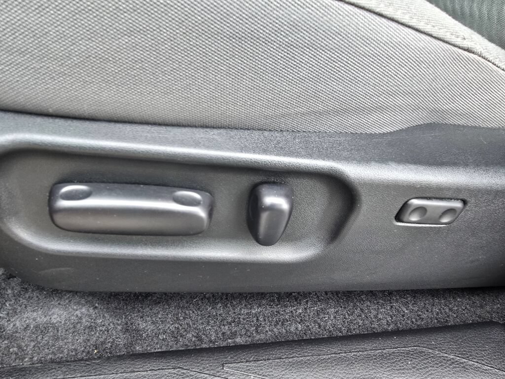 Used 2021 Toyota Tacoma SR5 AWD/4WD image 19