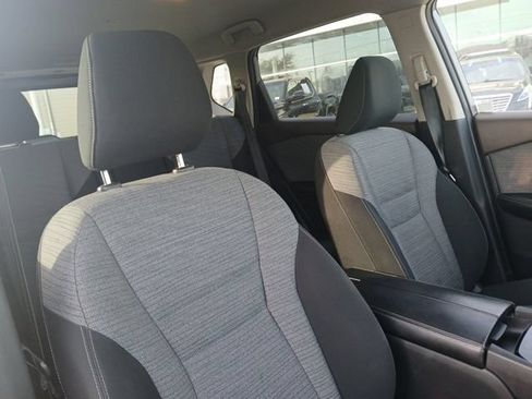 Used 2023 Nissan Rogue SV FWD image 18