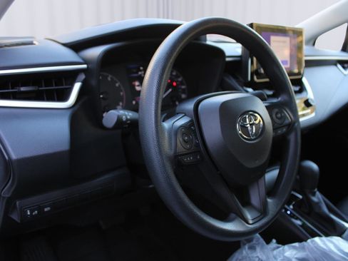Certified 2023 Toyota Corolla LE image 14
