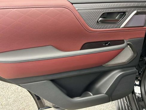 New 2026 INFINITI QX80 Autograph w/ Premium Cargo Package image 23