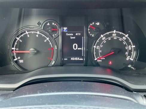 Used 2024 Toyota 4Runner SR5 image 22