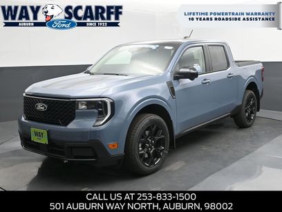 New 2025 Ford Maverick Lariat w/ Black Appearance Package
