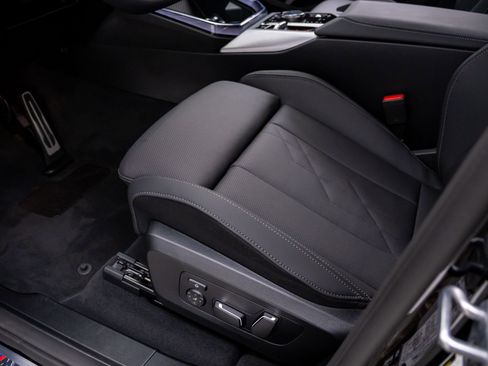 New 2026 BMW X3 xDrive30 w/ Premium Package AWD/4WD image 17