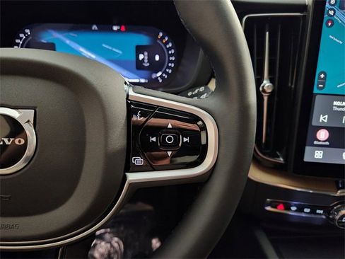 New 2026 Volvo XC60 B5 Core image 29