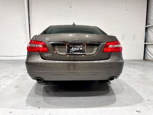 Used 2011 Mercedes-Benz E 350 Sedan image 25