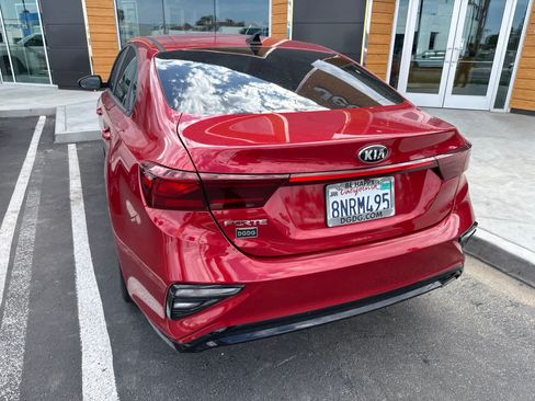 Used 2020 Kia Forte LXS FWD image 7