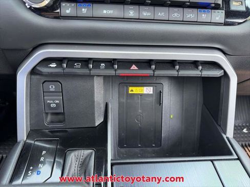 Certified 2023 Toyota Tundra Platinum AWD/4WD image 33