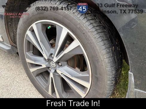 Used 2019 Nissan Pathfinder Platinum image 6