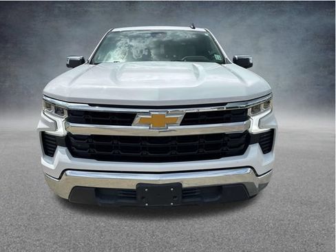 Used 2023 Chevrolet Silverado 1500 LT w/ Protection Package RWD image 2