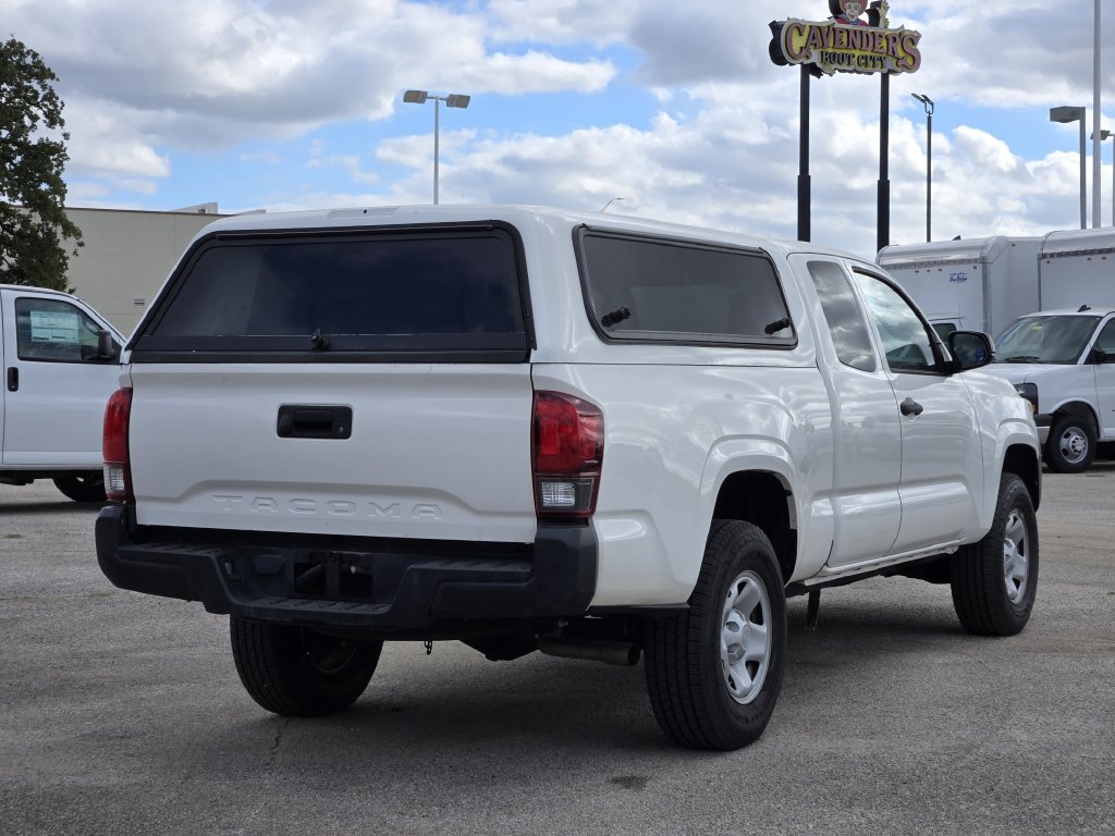 Used 2022 Toyota Tacoma SR RWD image 7