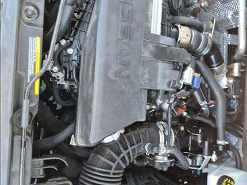 Used 2024 Nissan Rogue S AWD/4WD image 22