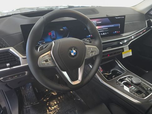 New 2026 BMW X7 xDrive40i image 13