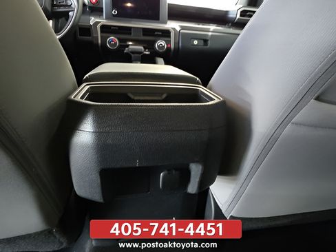Used 2024 Toyota Tacoma TRD Off-Road AWD/4WD image 26